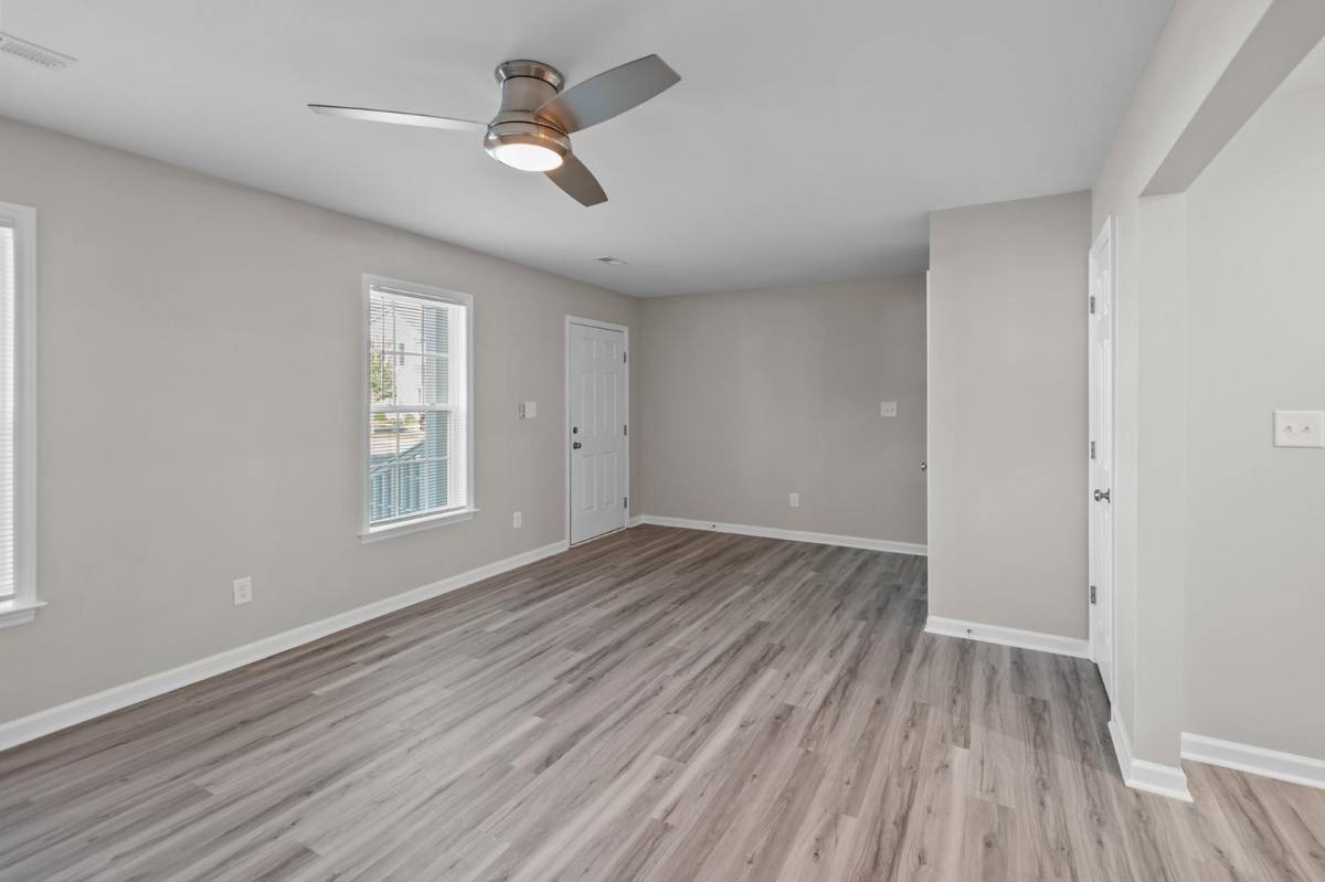 Apartment for rent at 1237 Cross Creek Circle #1, Greenville, NC 27834