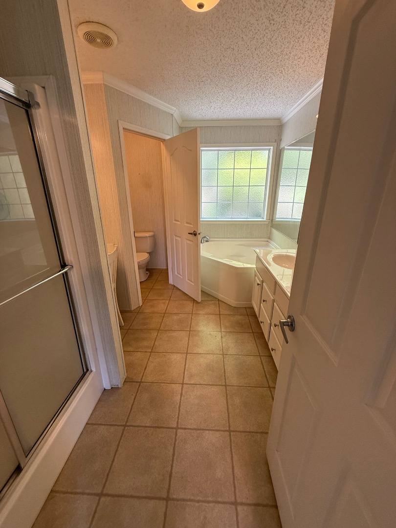 House for rent at 3944 Alley Valley Rd, Fort Blackmore, VA 24250