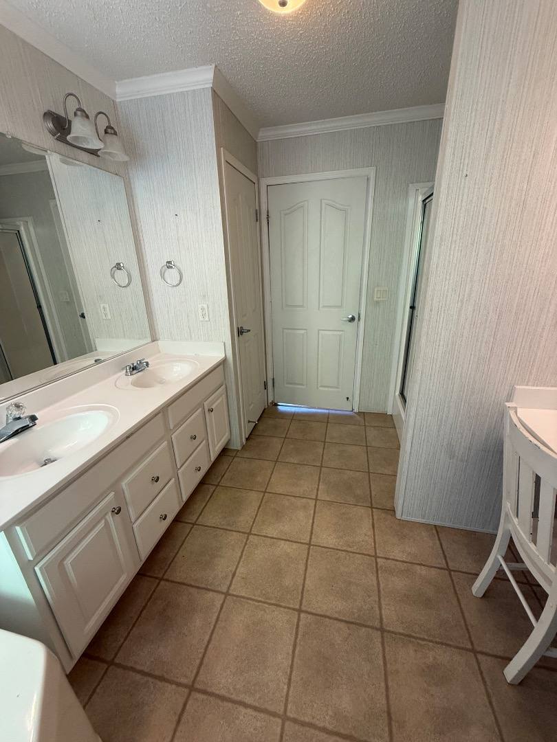 House for rent at 3944 Alley Valley Rd, Fort Blackmore, VA 24250