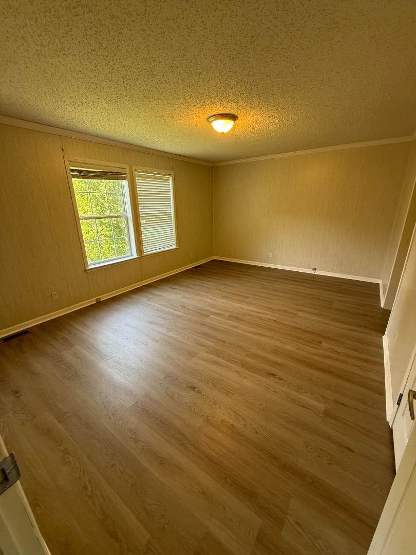 House for rent at 3944 Alley Valley Rd, Fort Blackmore, VA 24250