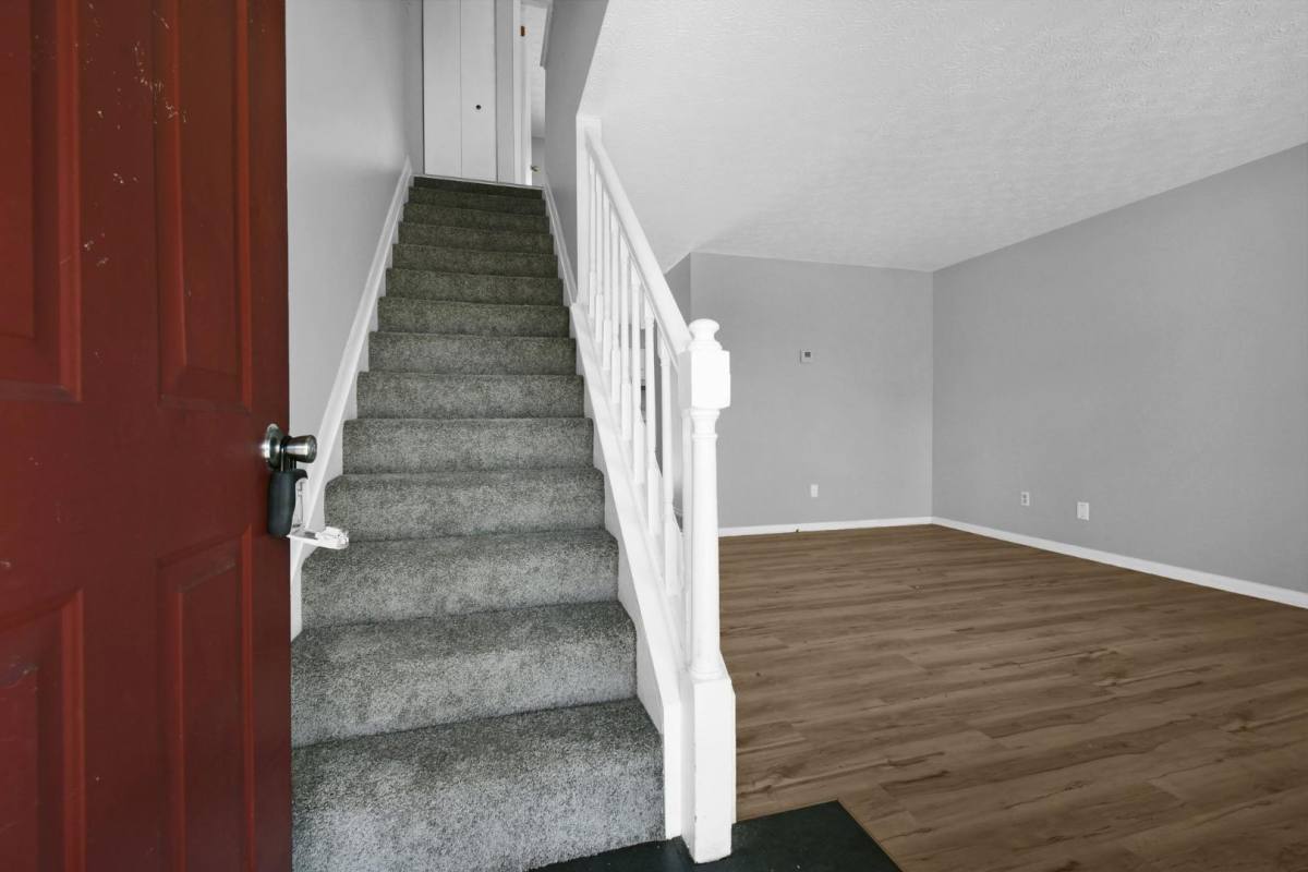 Apartment for rent at 1880 Billingsley Rd 1882 #1882 Roa, Columbus, OH 43235