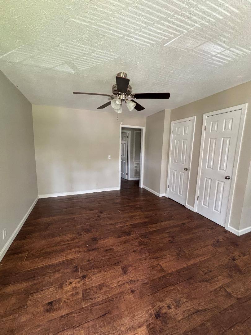 Apartment for rent at 1025 6th Ave N #10, Columbus, MS 39701