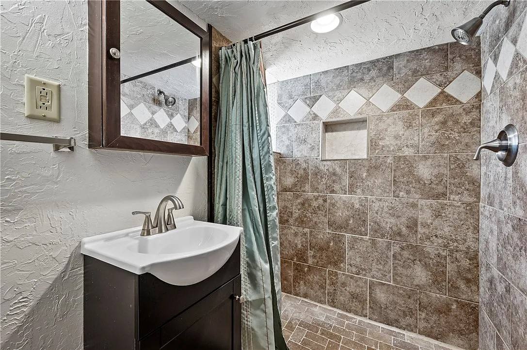 Townhouse for rent at 3059 Texas Ave, Pittsburgh, PA 15216