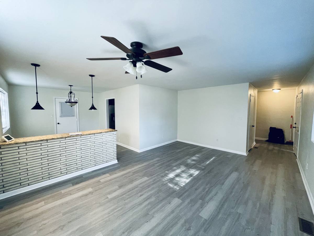House for rent at 1211 Victoria Blvd, Hampton, VA 23661