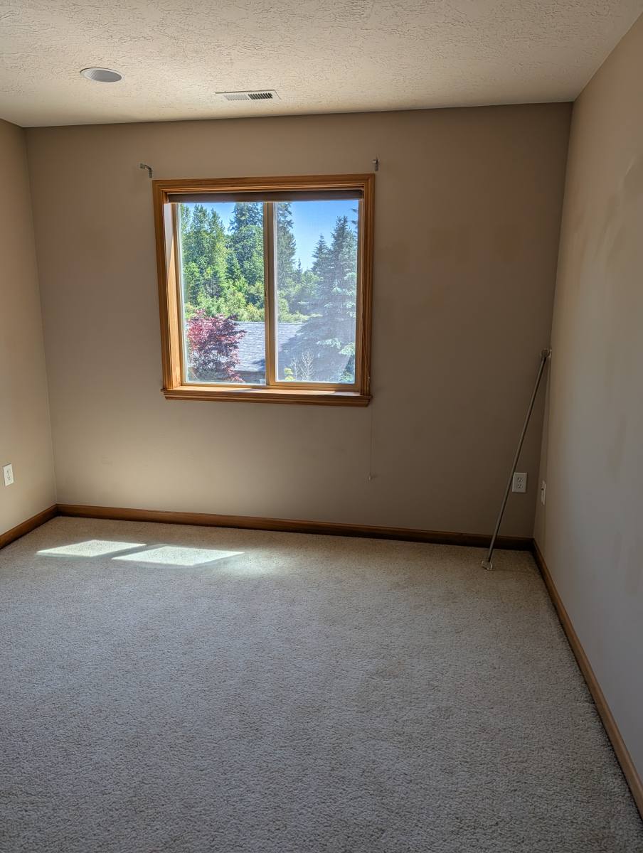 House for rent at 2311 NE Grandhaven St, McMinnville, OR 97128