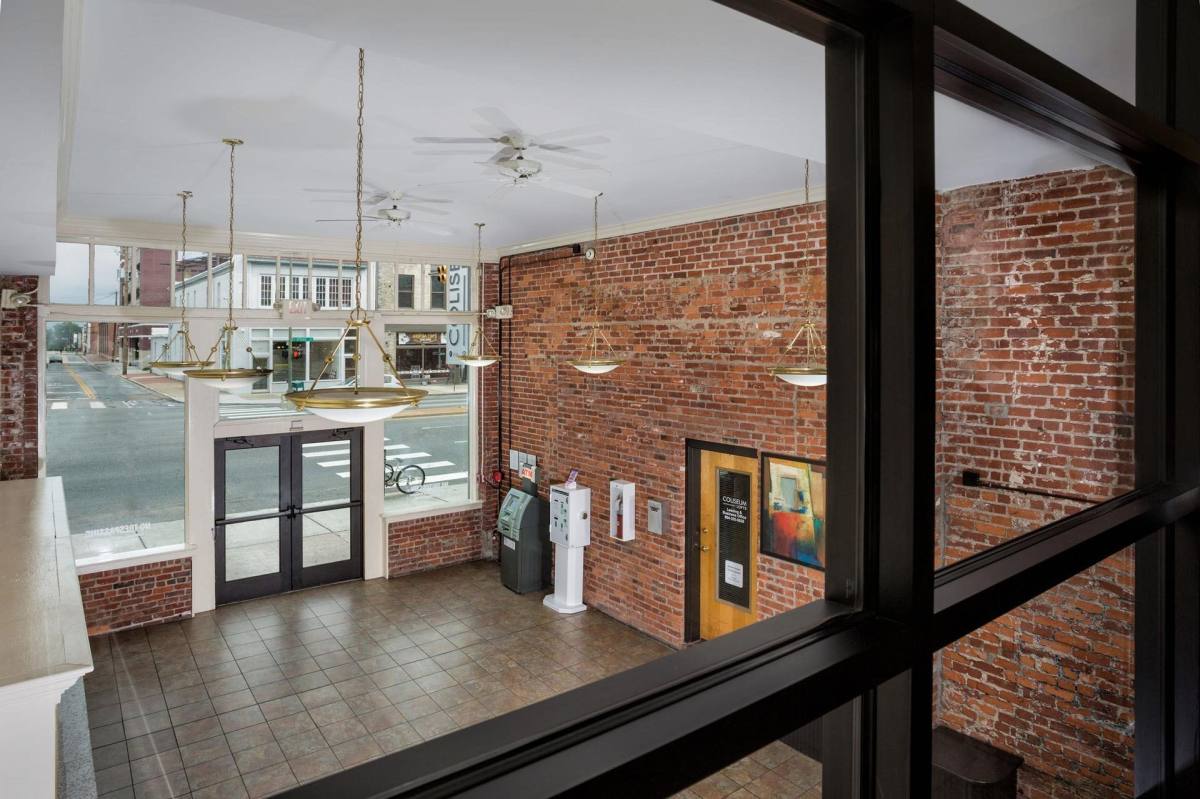 Apartment for rent at Coliseum Lofts, 1359 W Broad St, Richmond, VA 23220