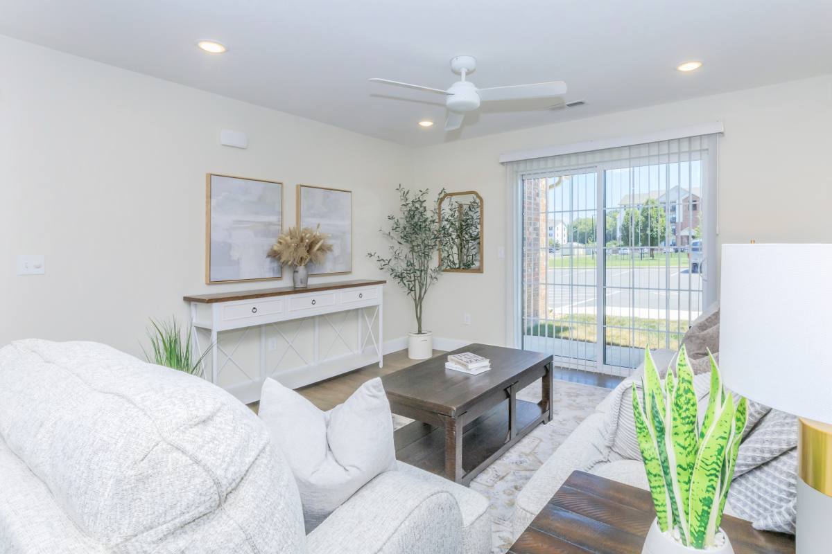 Apartment for rent at Orchard Park, 2601 N Cresthaven Ave, Springfield, MO 65803