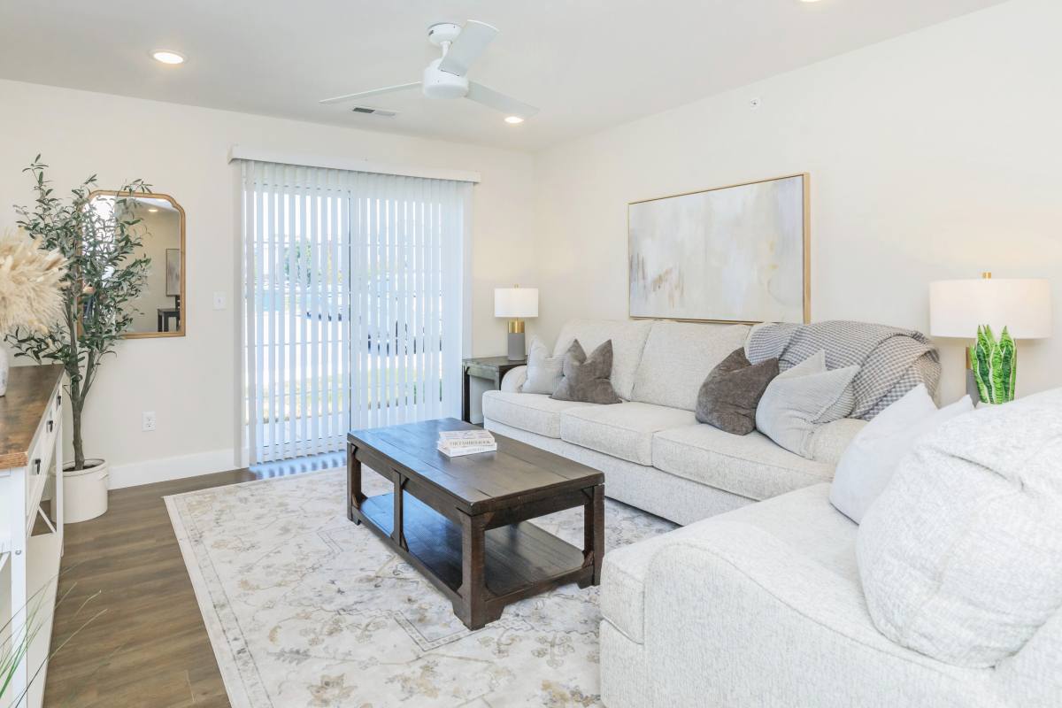 Apartment for rent at Orchard Park, 2601 N Cresthaven Ave, Springfield, MO 65803