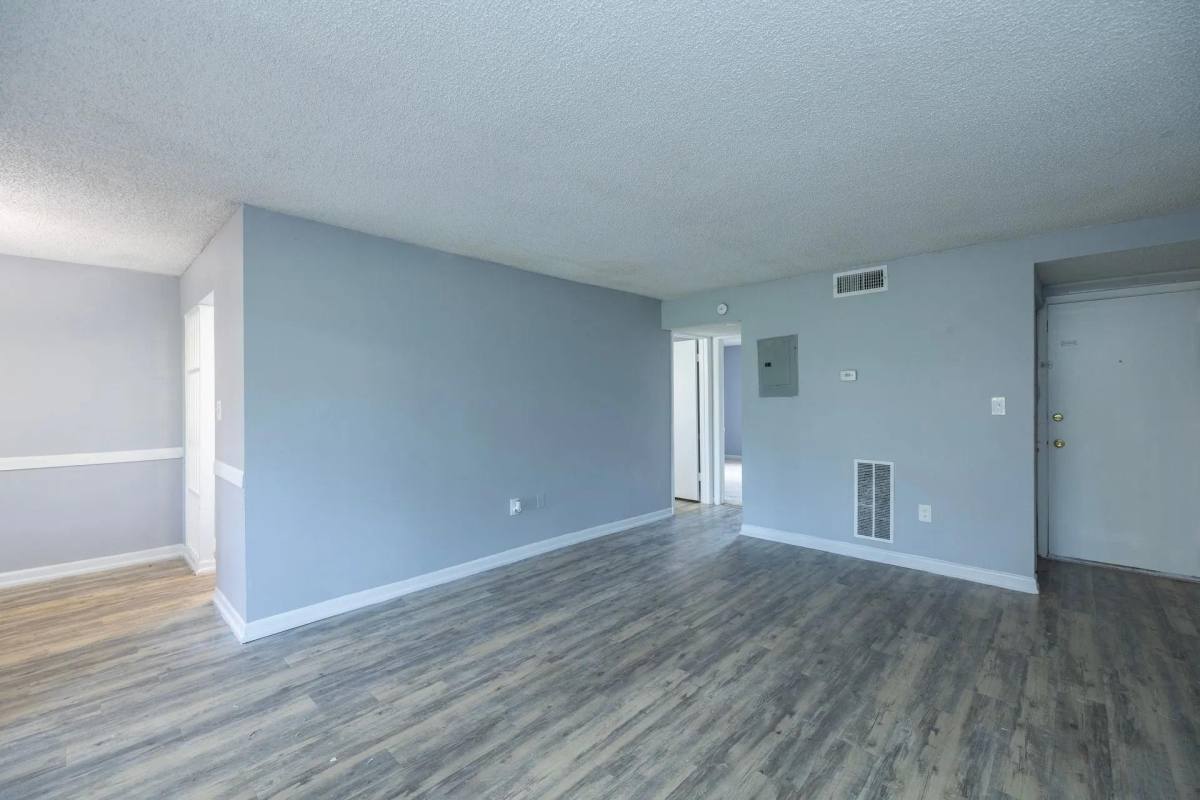 Apartment for rent at Parc Place Villas, 6919 Bonair Dr, Tampa, FL 33617