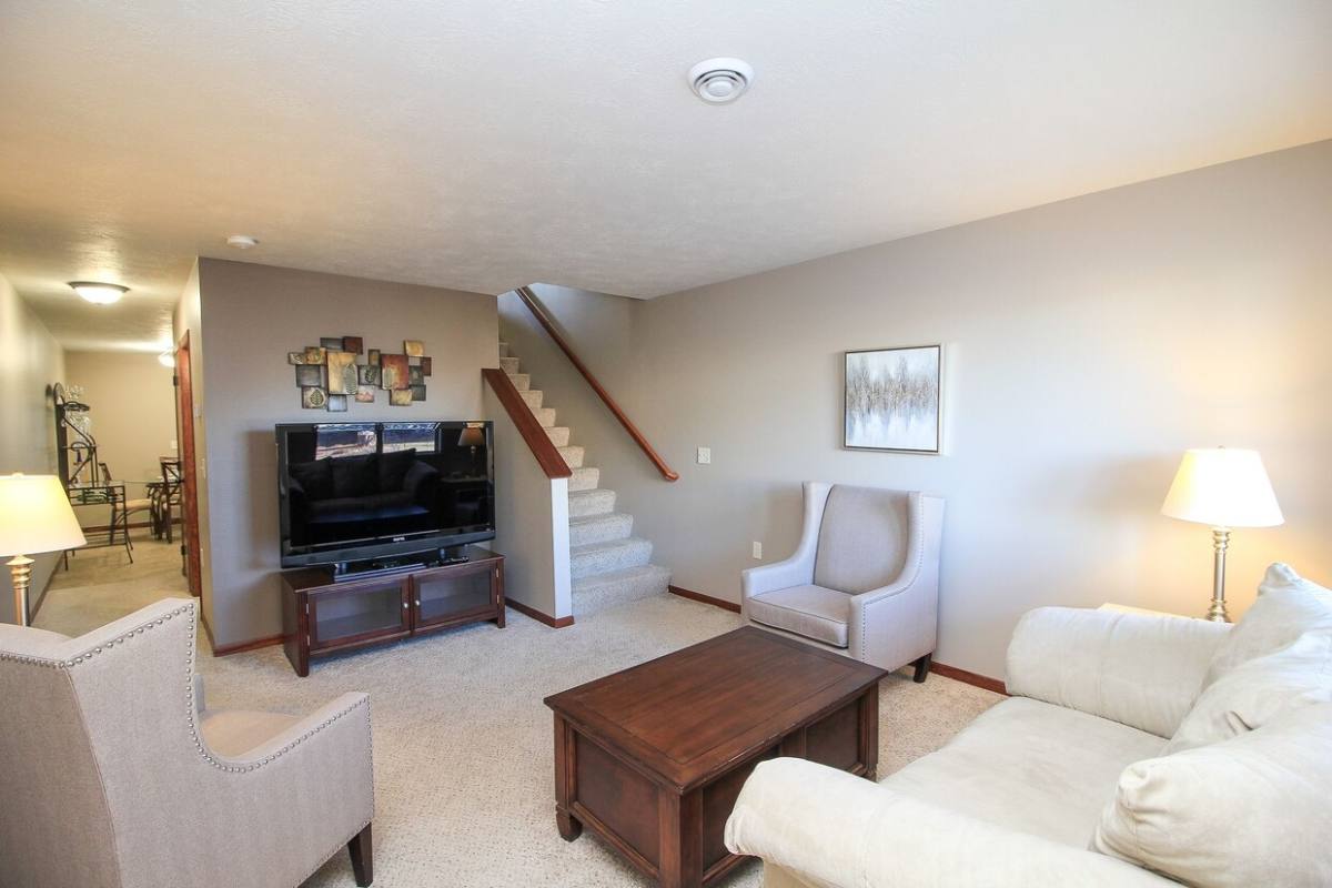 Townhouse for rent at Boulder Creek, 7601 W Boulder Creek Place, Sioux Falls, SD 57106