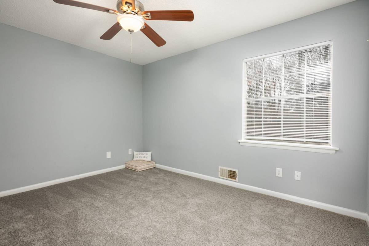 Townhouse for rent at Legacy Crossing Townhomes, 3900 Hahns Lane, Greensboro, NC 27401