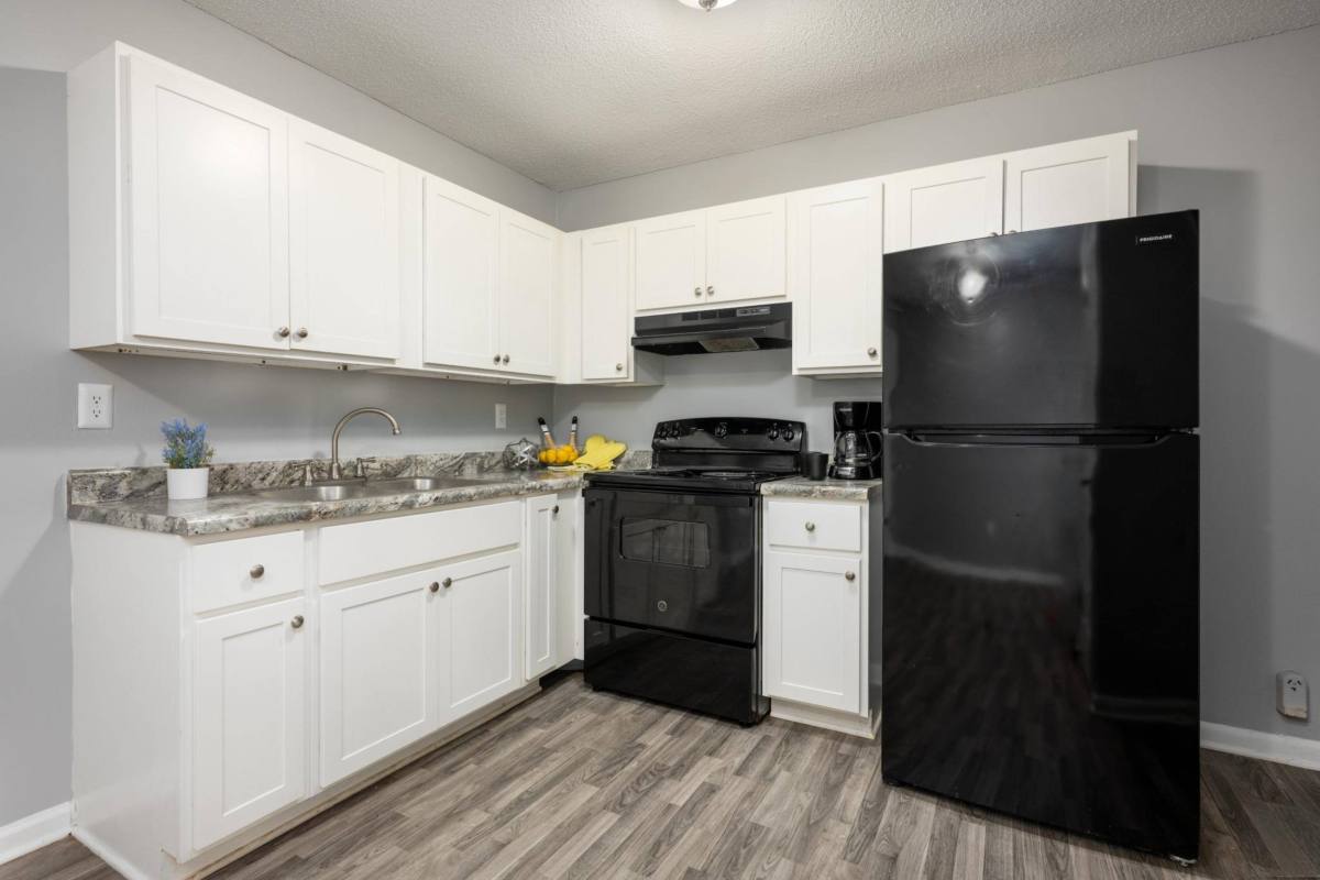 Townhouse for rent at Legacy Crossing Townhomes, 3900 Hahns Lane, Greensboro, NC 27401