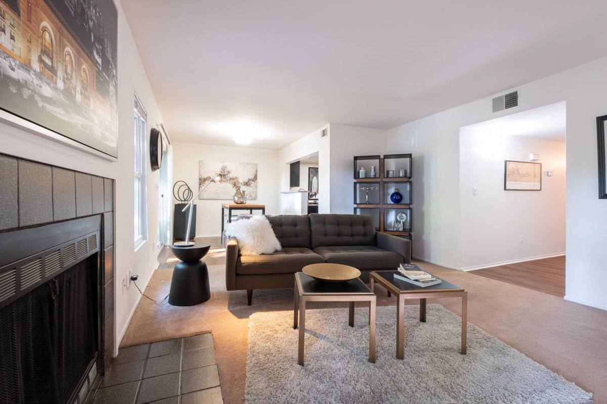 Apartment for rent at Whispering Hills, 8800 W 124th St, Overland Park, KS 66213