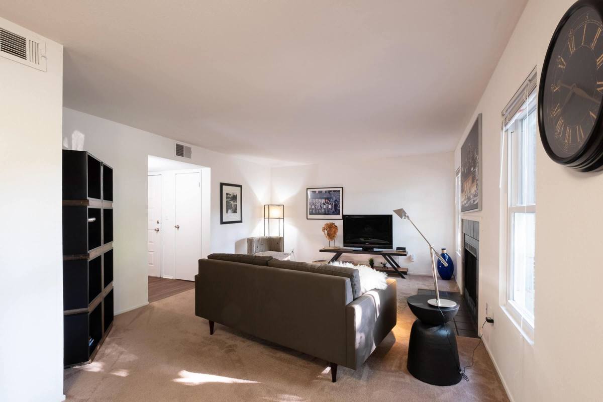 Apartment for rent at Whispering Hills, 8800 W 124th St, Overland Park, KS 66213
