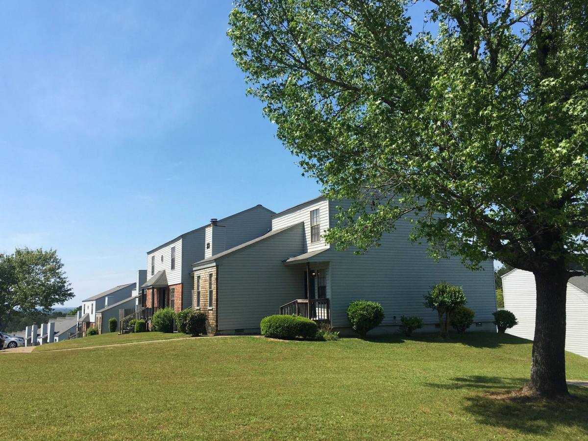 Townhouse for rent at Bonita Ridge, 2701 Willow Bend Dr, Meridian, MS 39301