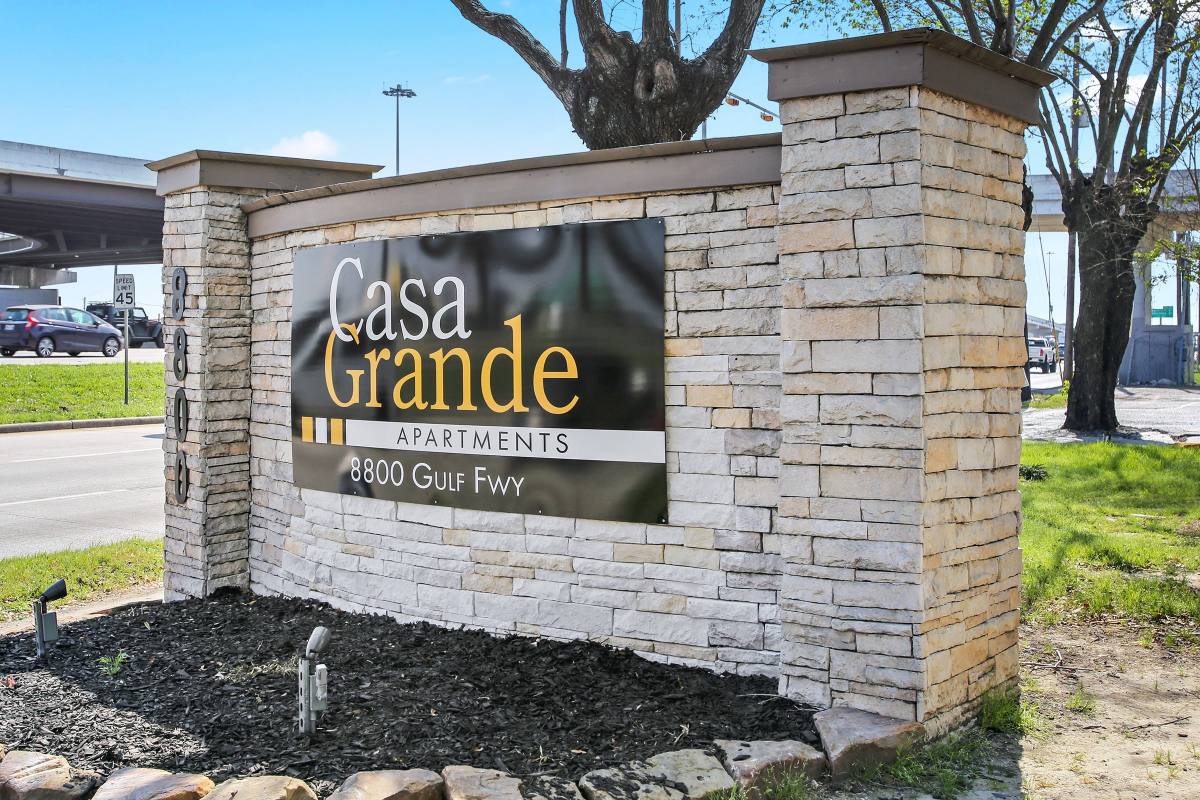 Apartment for rent at Casa Grande, 8800 Gulf Freeway, New Orleans, LA 70117