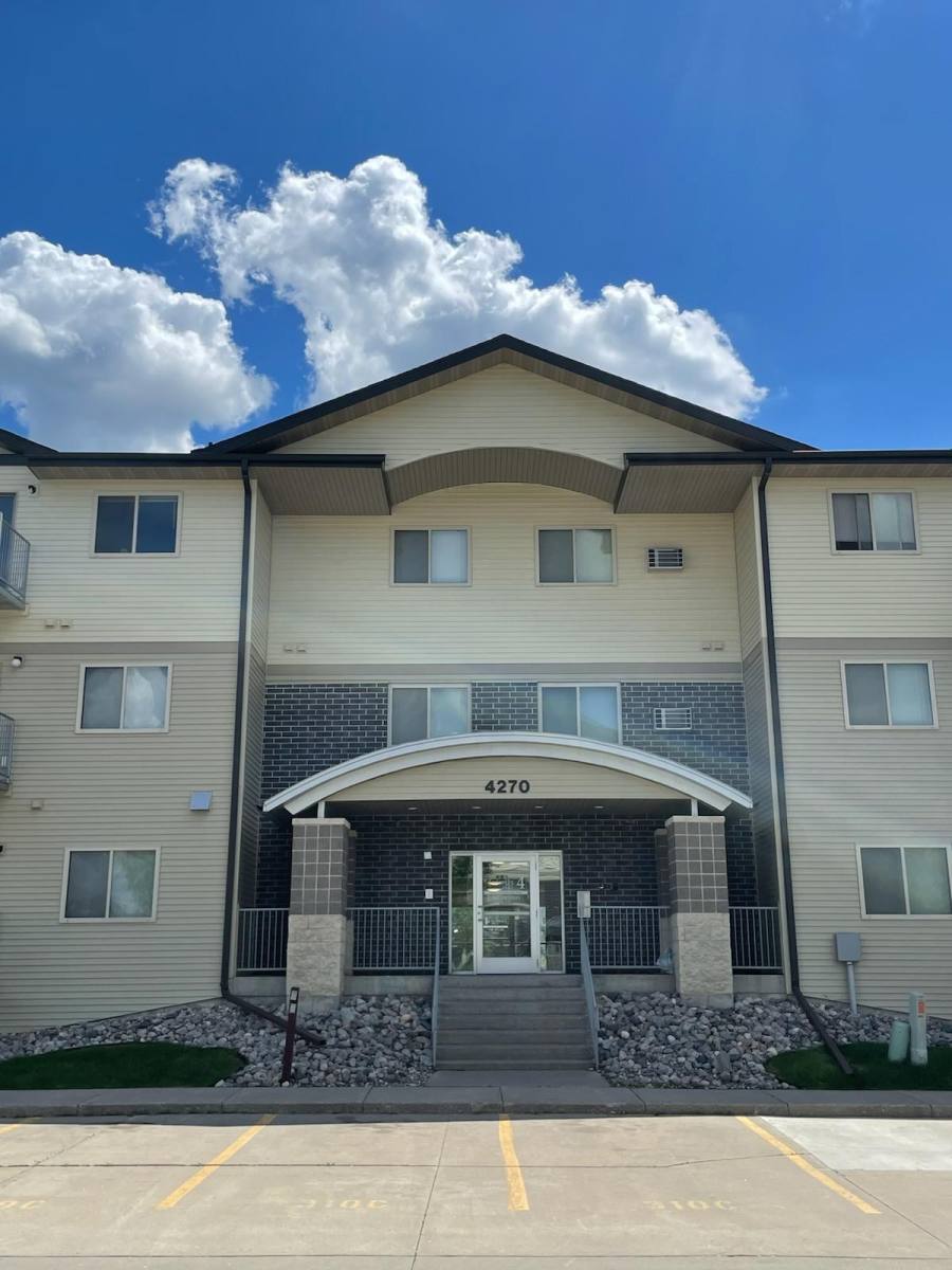 Apartment for rent at Campus Place, 4274 University Ave, Grand Forks, ND 58203