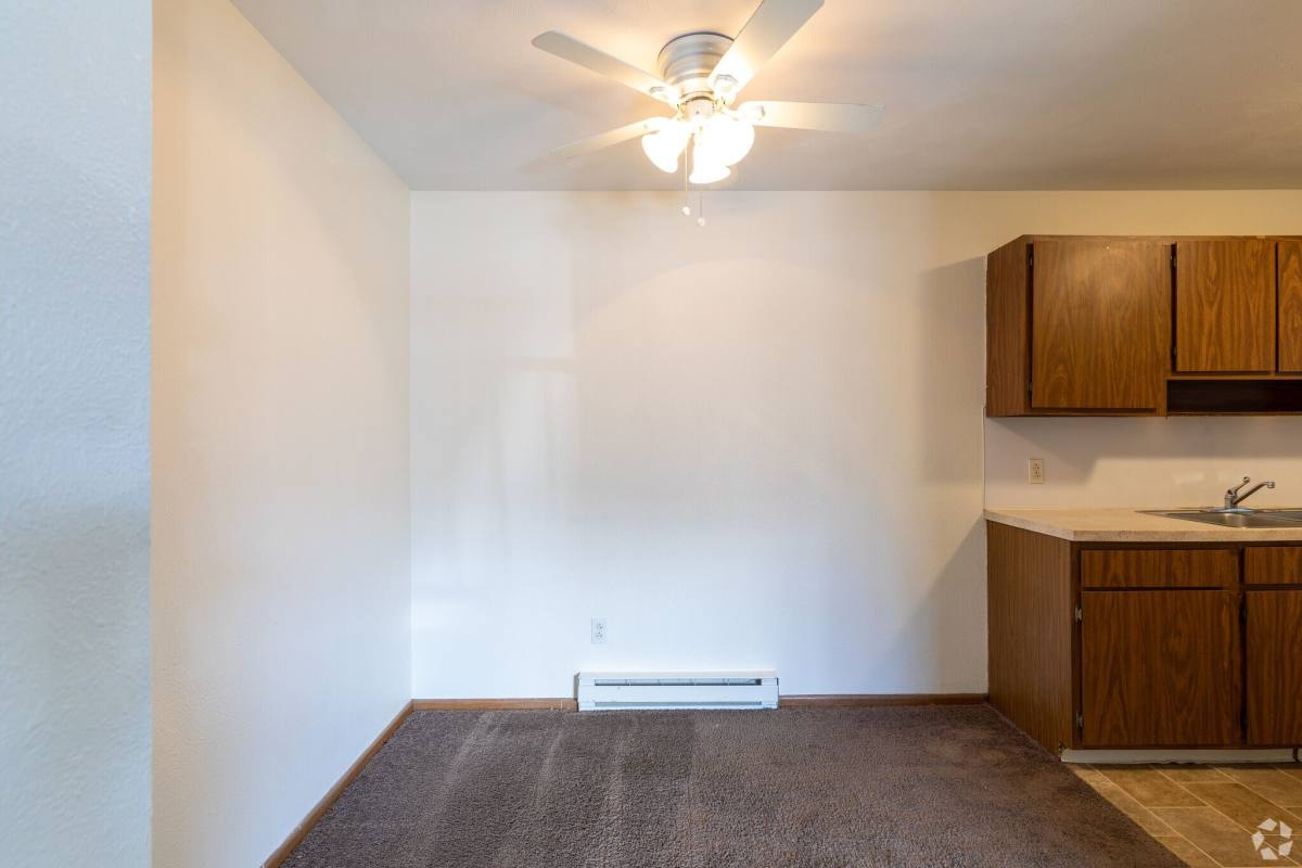 Apartment for rent at Parkside, 1339 Brookview Dr #123, Toledo, OH 43615