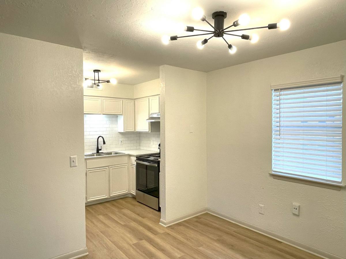 Apartment for rent at Isabella at Norman, 1940 Fillmore Ave #1940 A, Norman, OK 73072