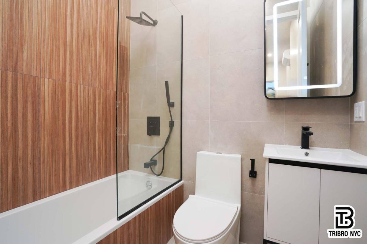 Apartment for rent at 850 Flushing Ave, Brooklyn, NY 11206