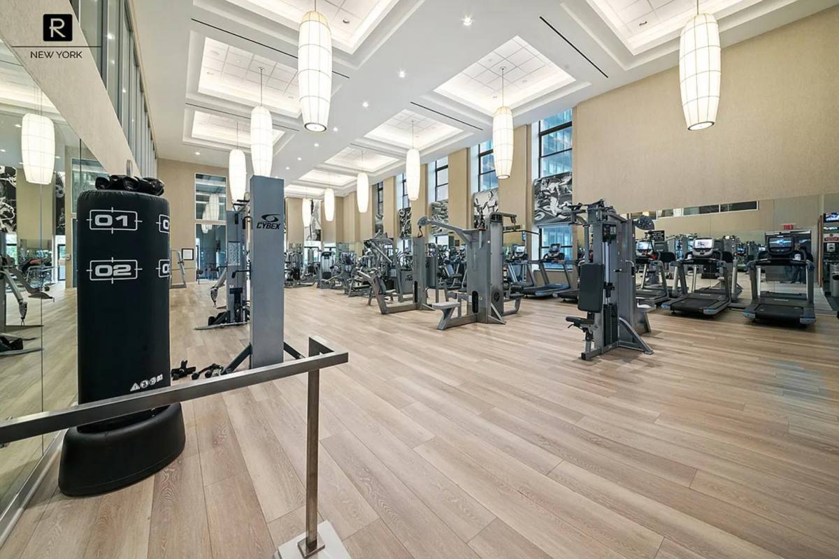 Apartment for rent at 20 W St #39A, New York, NY 10004