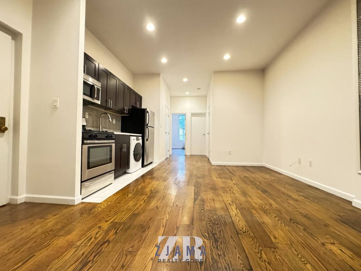 Apartment for rent at 196 Sackett St #1F, Brooklyn, NY 11231