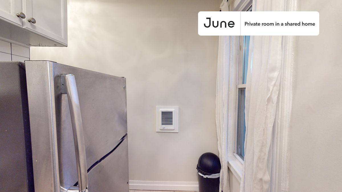 Apartment for rent at 421 36th St, Brooklyn, NY 11232