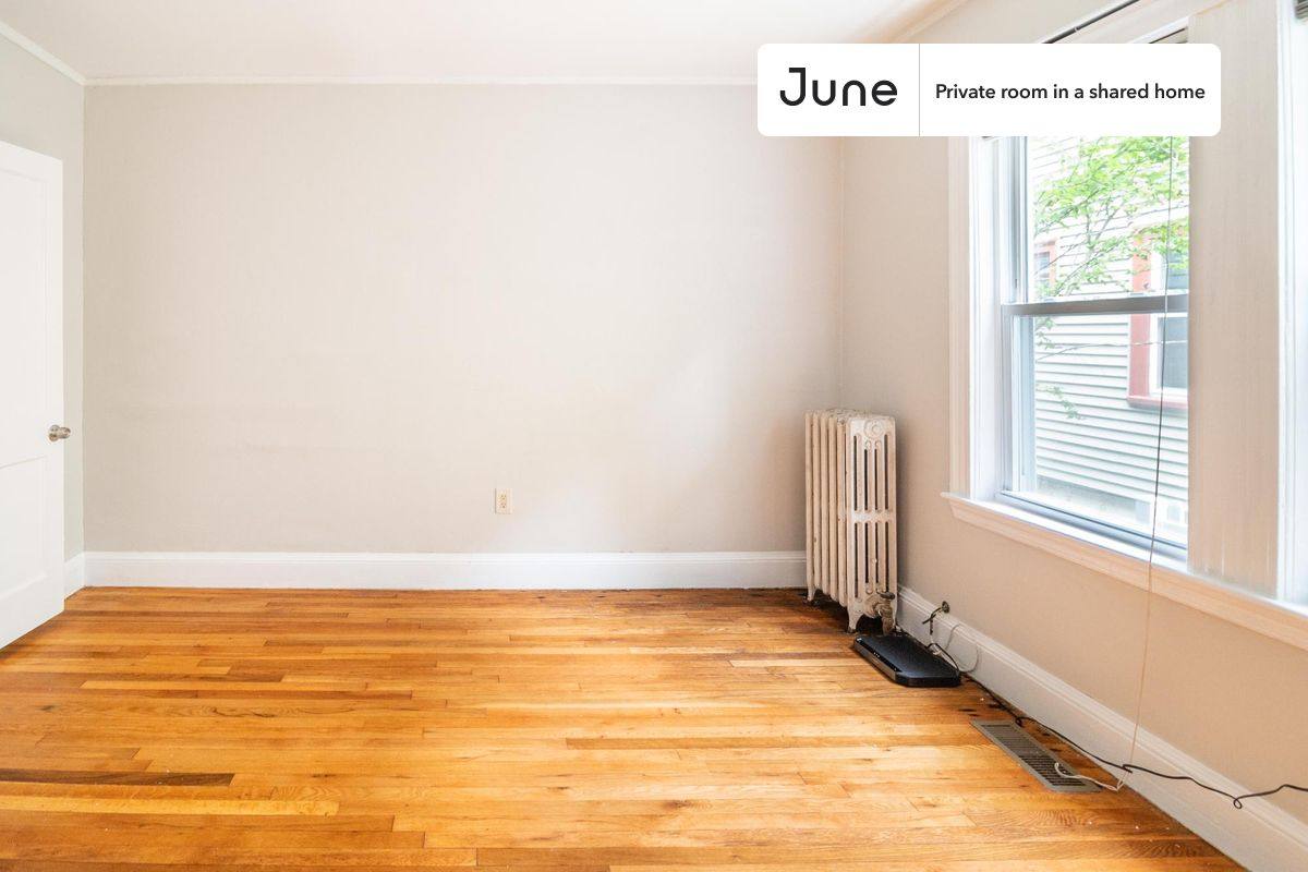 Apartment for rent at 122 Hillside St #D, Roxbury Crossing, MA 02120
