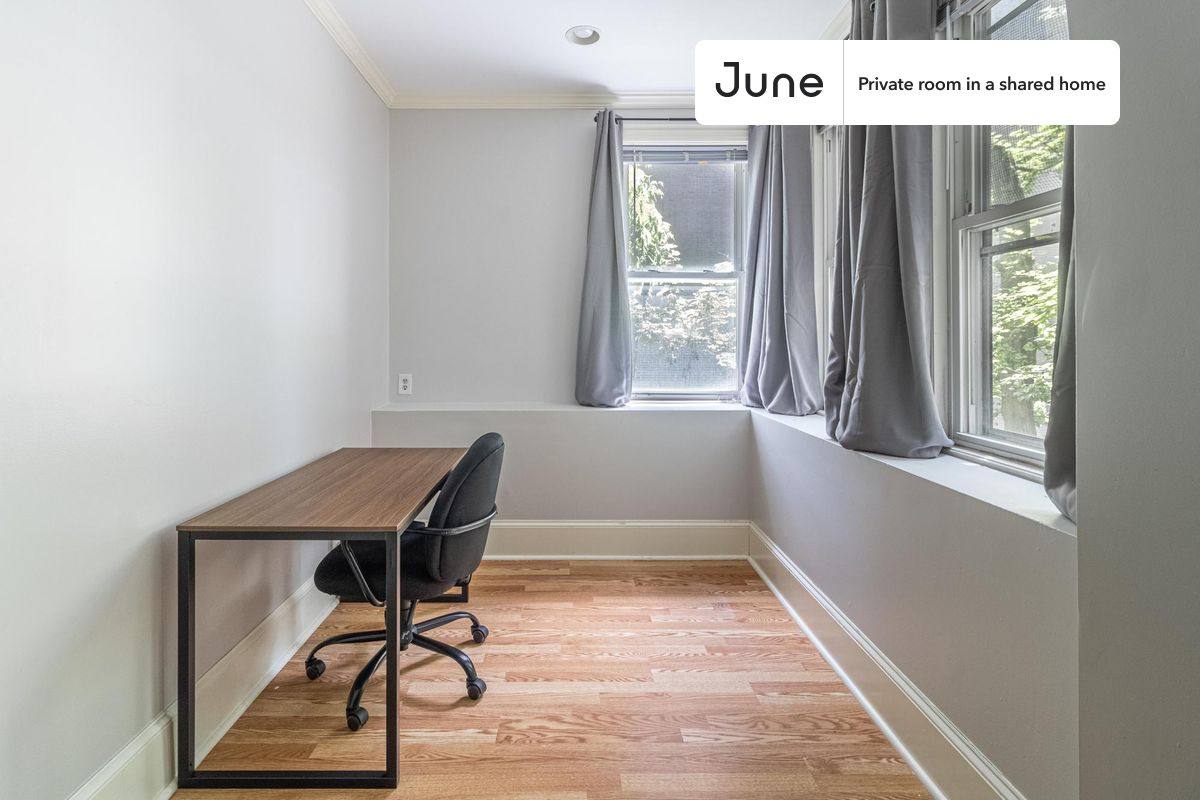 Apartment for rent at 129 Chiswick Rd, Brighton, MA 02135