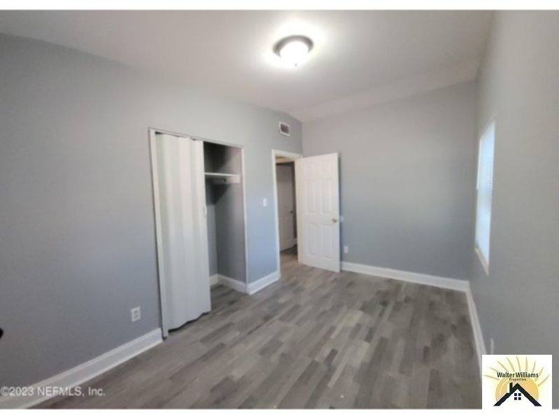 House for rent at 6114 Strawflower Place, Jacksonville, FL 32209