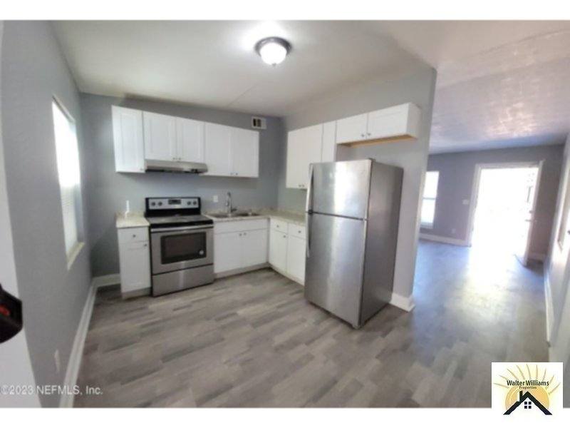 House for rent at 6114 Strawflower Place, Jacksonville, FL 32209