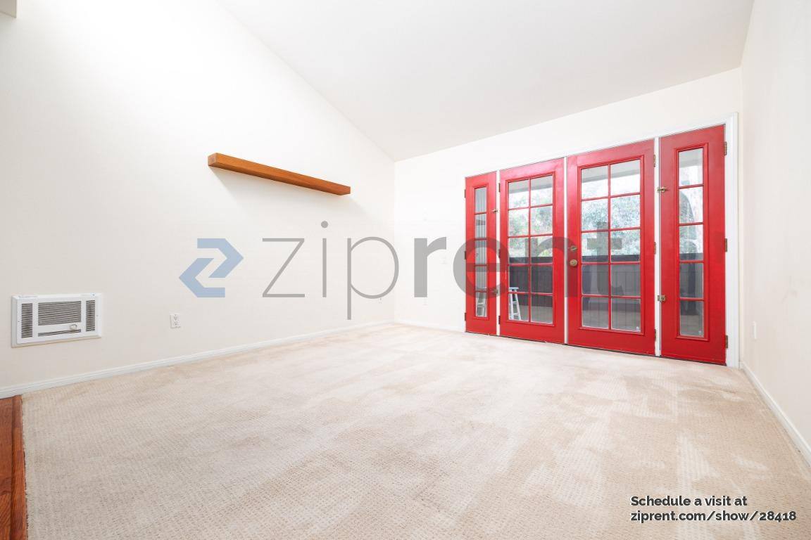Condo for rent at 3454 Castle Glen Dr #226, San Diego, CA 92123