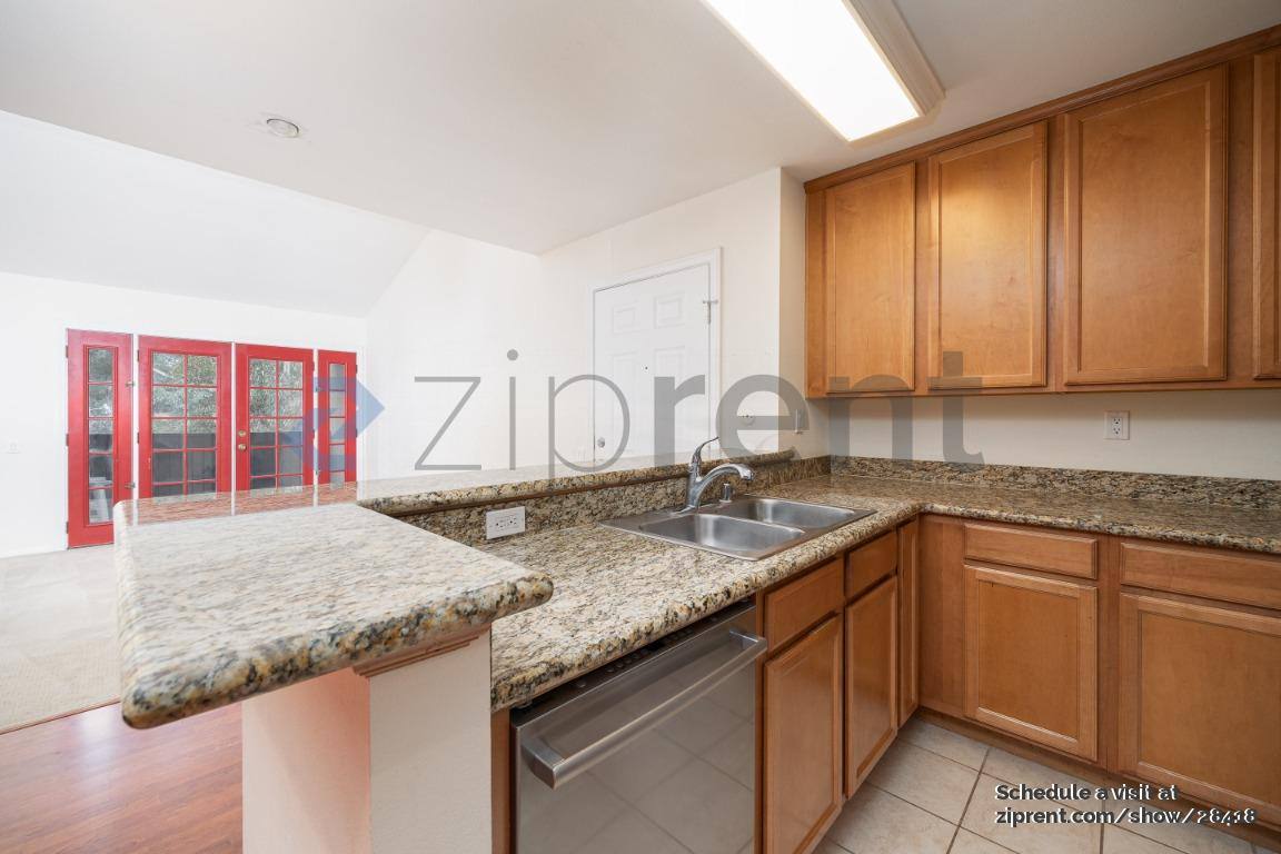 Condo for rent at 3454 Castle Glen Dr #226, San Diego, CA 92123