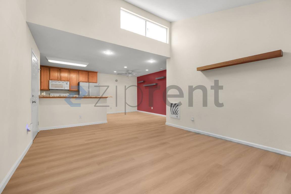 Condo for rent at 3454 Castle Glen Dr #226, San Diego, CA 92123