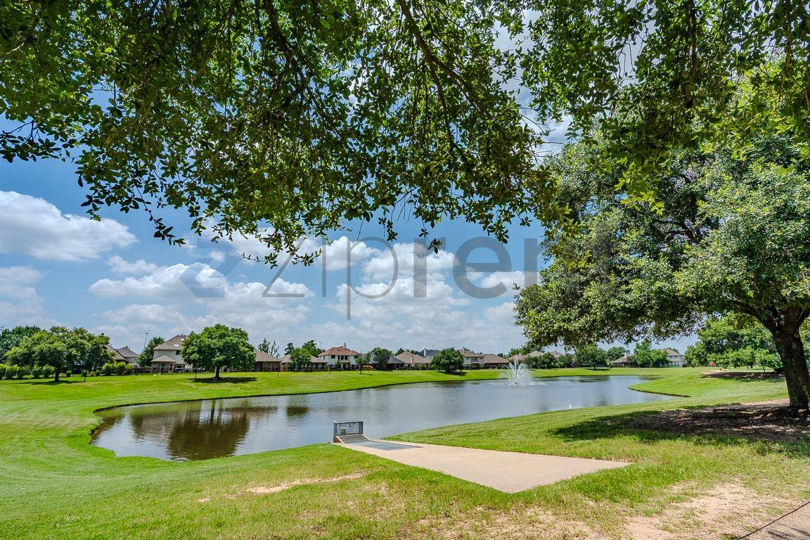 House for rent at 19927 Cypresswood Square, Spring, TX 77373
