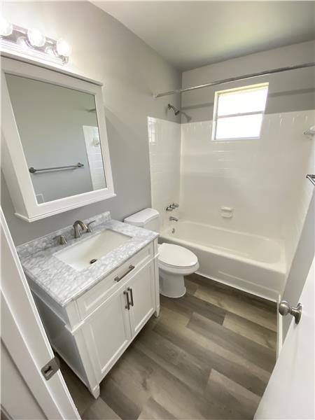 House for rent at 4909 Meding St, Savannah, GA 31405