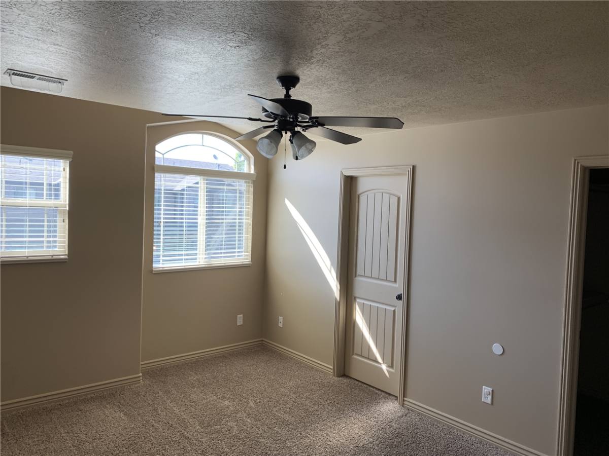 Townhouse for rent at 282 W 1975 N, Ogden, UT 84414