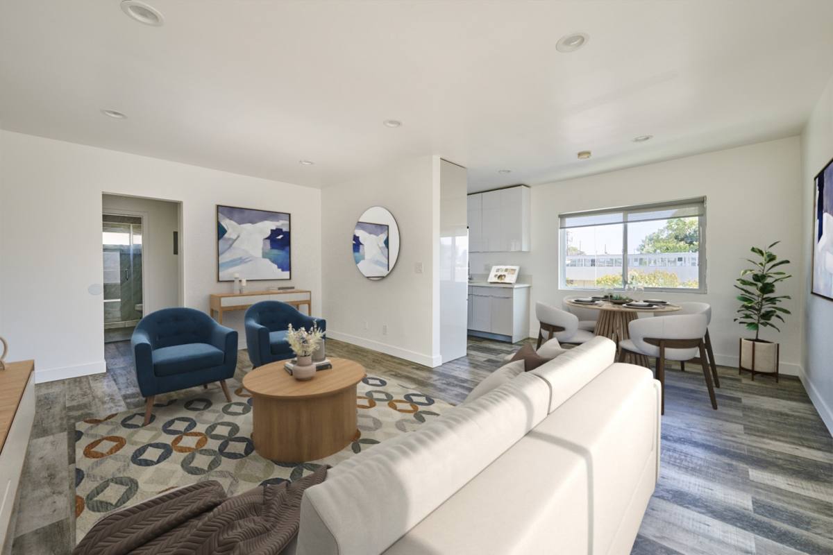 Apartment for rent at 1333 W 36th Place, Los Angeles, CA 90007