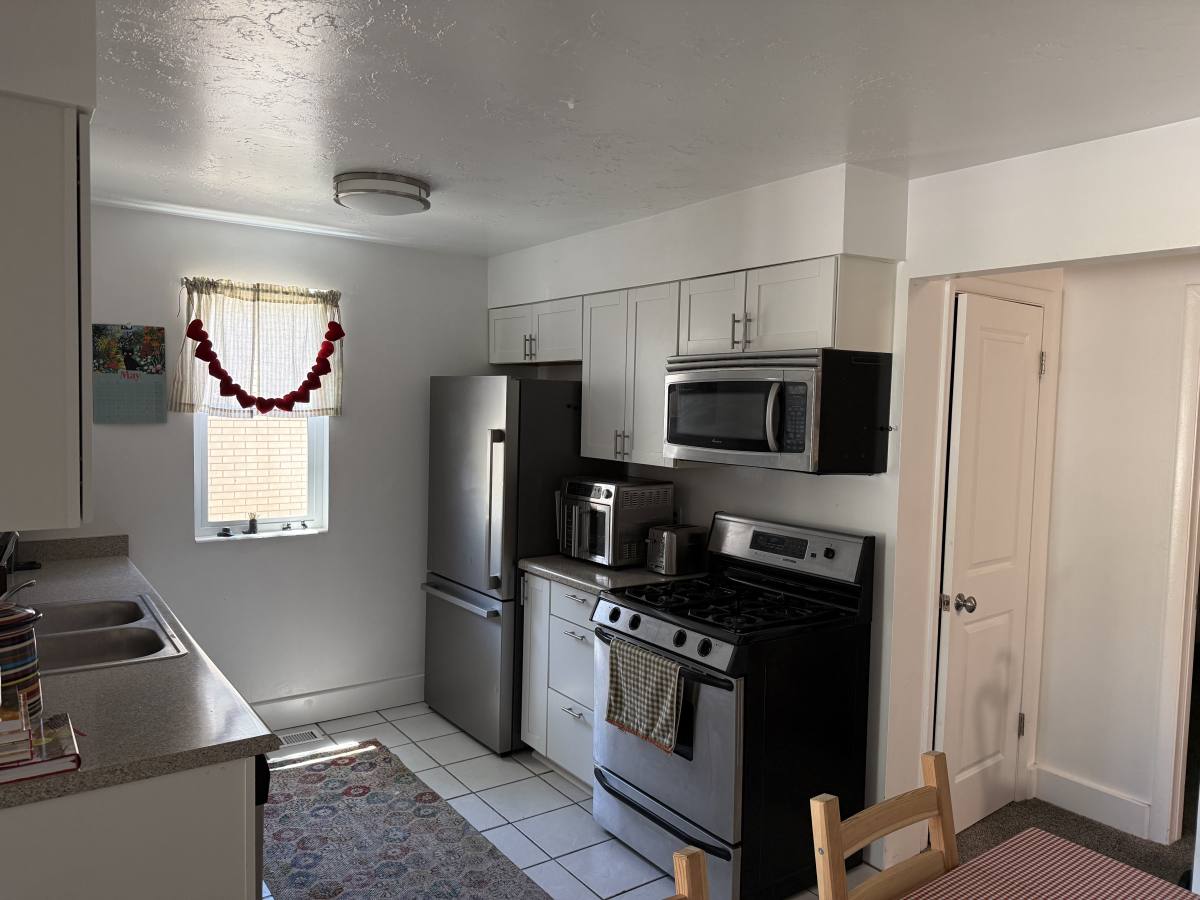 Apartment for rent at 1125 N 200 E #28, Bountiful, UT 84010