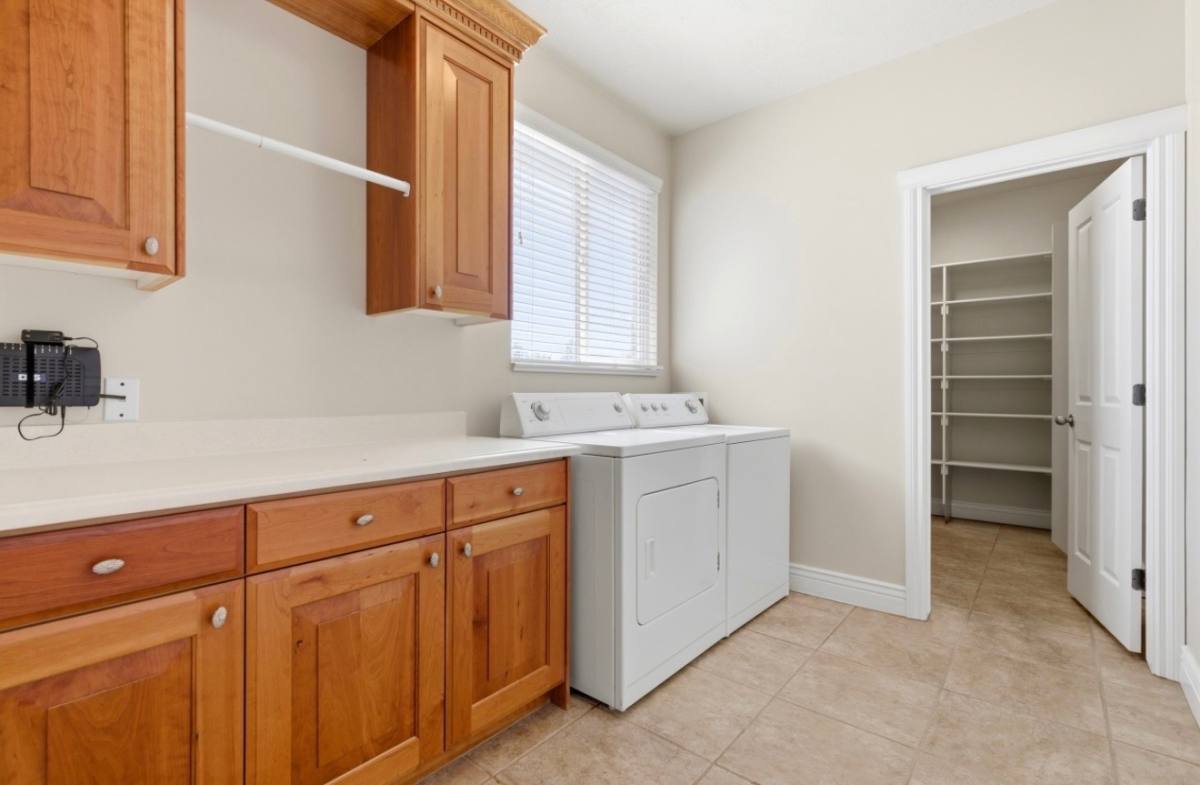 House for rent at 2191 S 550 W, Syracuse, UT 84075