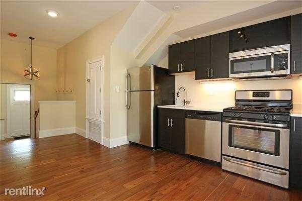 Apartment for rent at 32 Caldwell St, Charlestown, MA 02129