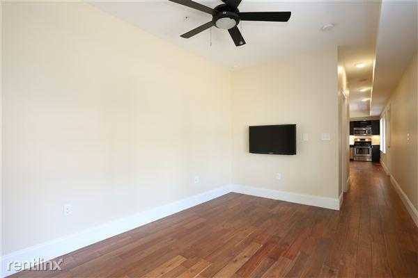 Apartment for rent at 32 Caldwell St, Charlestown, MA 02129