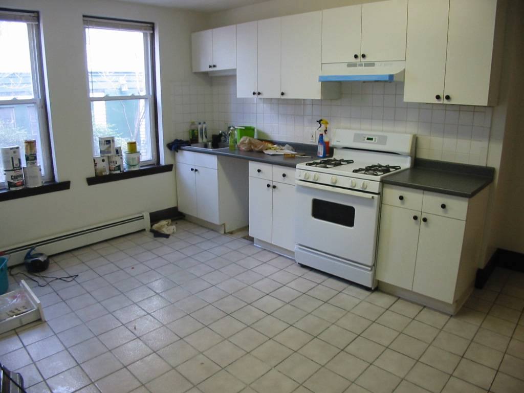Apartment for rent at 23 Elm St #2, Cambridge, MA 02139