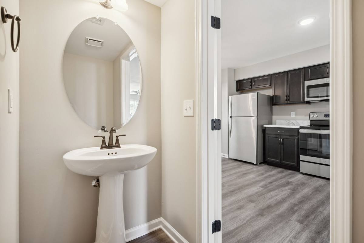 Townhouse for rent at Center Pointe Townhomes, 169 Center Pointe Dr, Clarksville, TN 37040