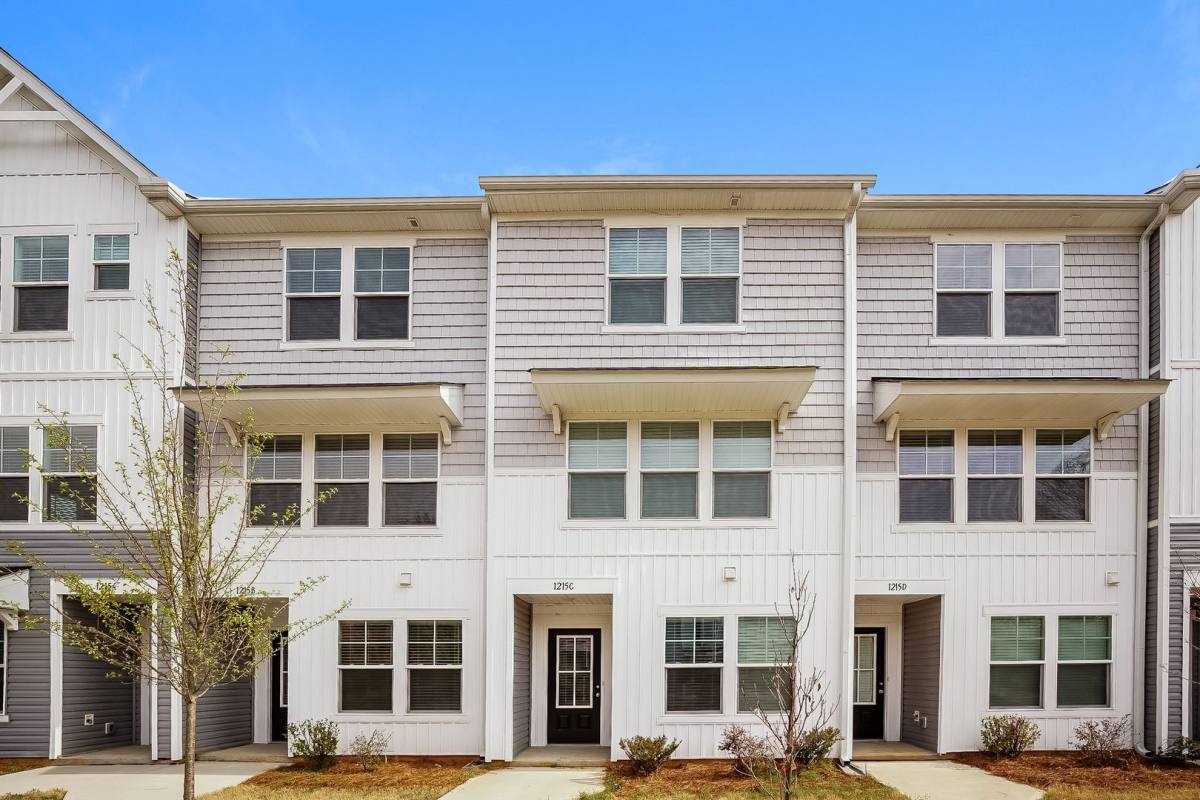 Townhouse for rent at 217 Kennerly Ave, Mooresville, NC 28115