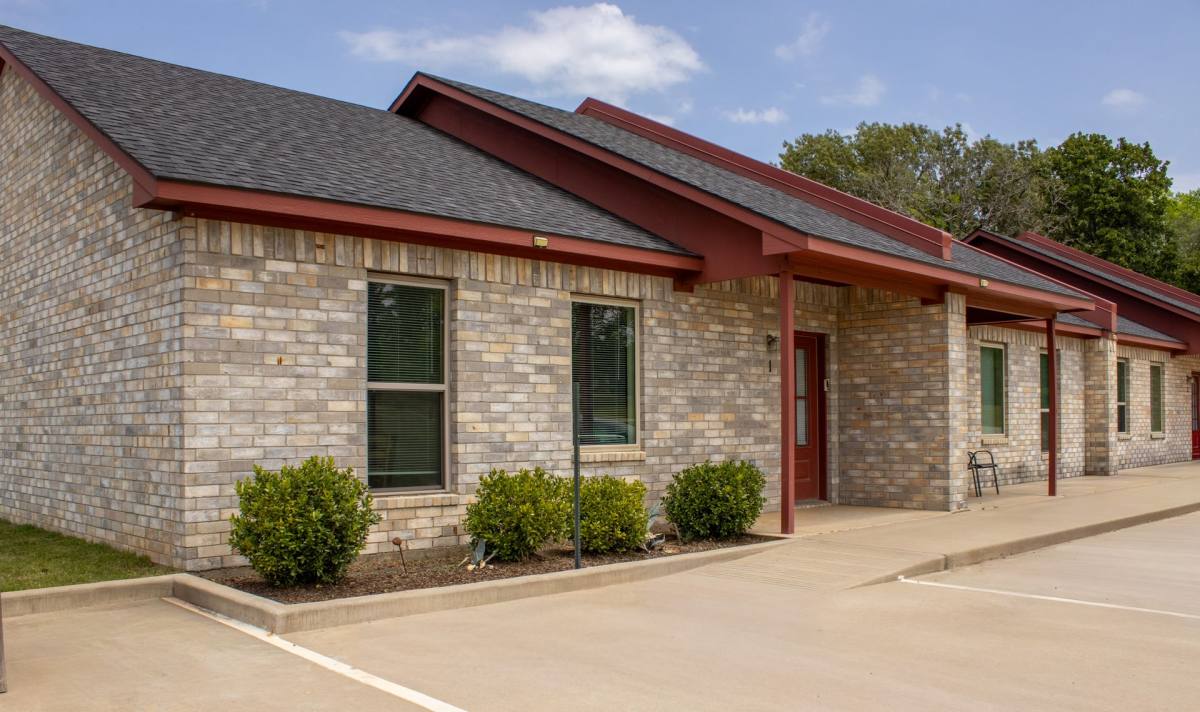 Apartment for rent at 17589 County Rd, Lindale, TX 75771
