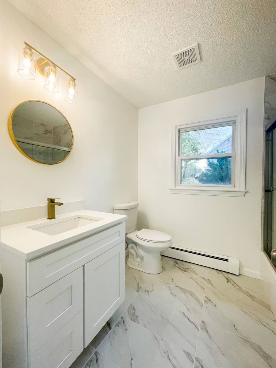 Townhouse for rent at 200 Cook Hill Rd, Wallingford, CT 06492