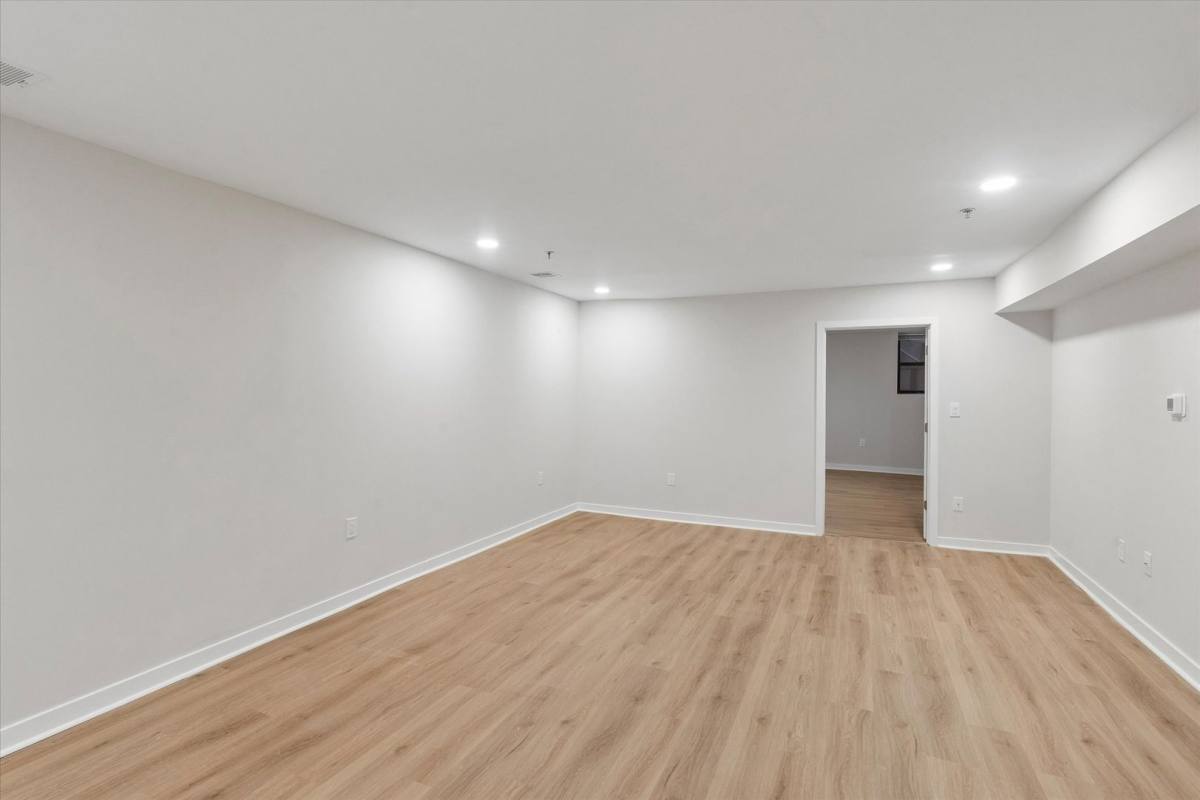 Apartment for rent at 1204 Chestnut St, Philadelphia, PA 19107