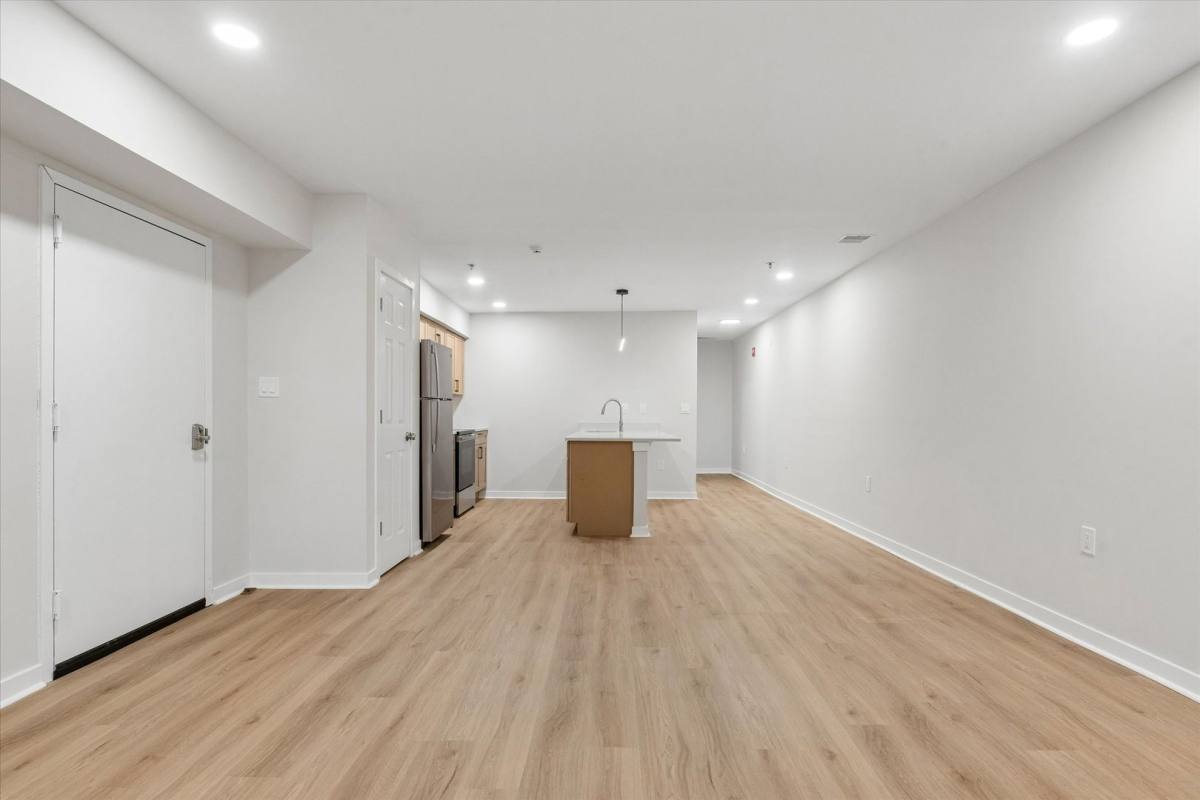 Apartment for rent at 1204 Chestnut St, Philadelphia, PA 19107