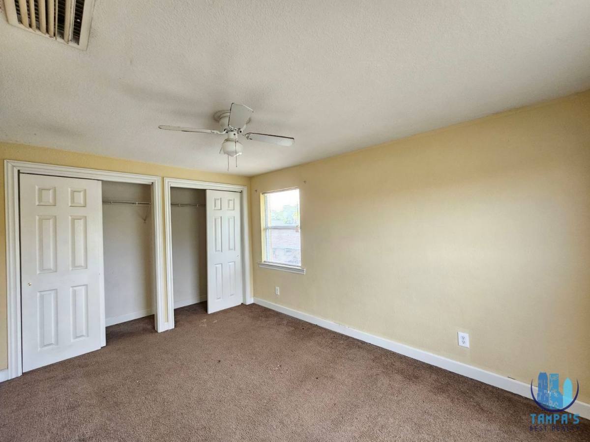 Apartment for rent at 117 N Evergreen Ave, Clearwater, FL 33755
